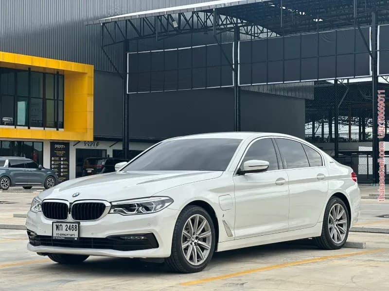 BMW 530e Elite G30 2019• Mileage 108,000 KMโปรโมชั่นพิเศษโดนใจเพียง 699,000 THB - รูปภาพ 1