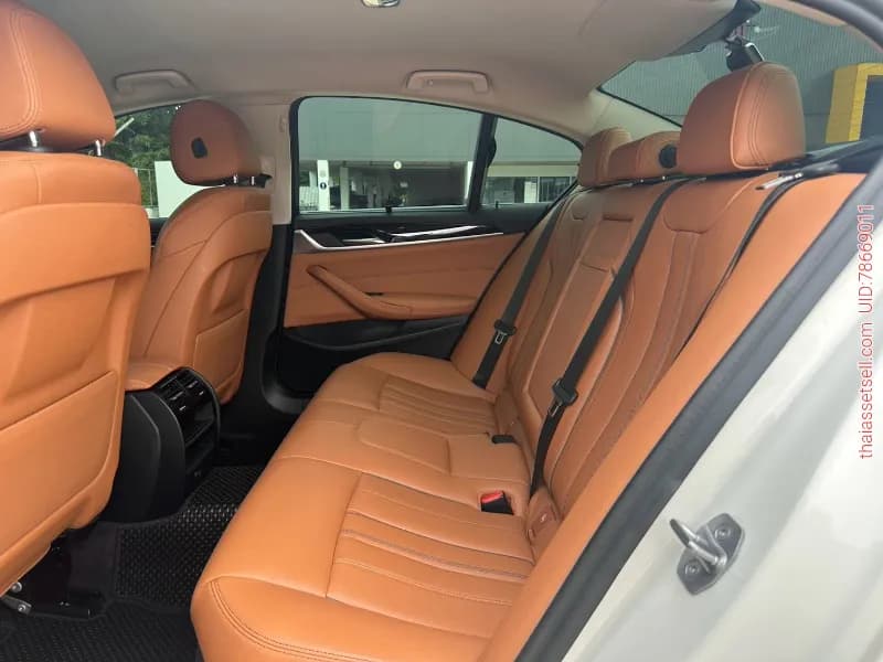 BMW 530e Elite G30 2019• Mileage 108,000 KMโปรโมชั่นพิเศษโดนใจเพียง 699,000 THB - รูปภาพ 6