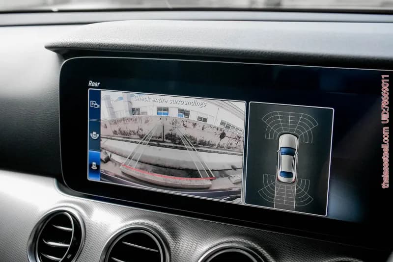 Mercedes-Benz E350e AVANTGARDE ปี 2019E-Class Plug-in Hybrid บ้านมือเดียว ไมล์ 73,xxx KM - รูปภาพ 5