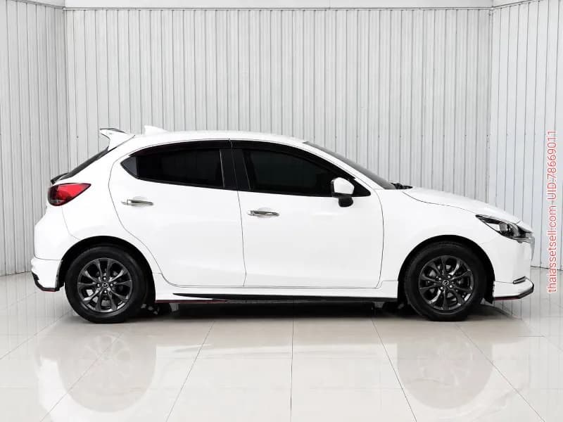 MAZDA MAZDA2 1.3 Sport S Leather ปี 2022 สีขาว โฉม ปี 2014-ปัจจุบัน 5Drไมล์ 20,000 KM - รูปภาพ 10