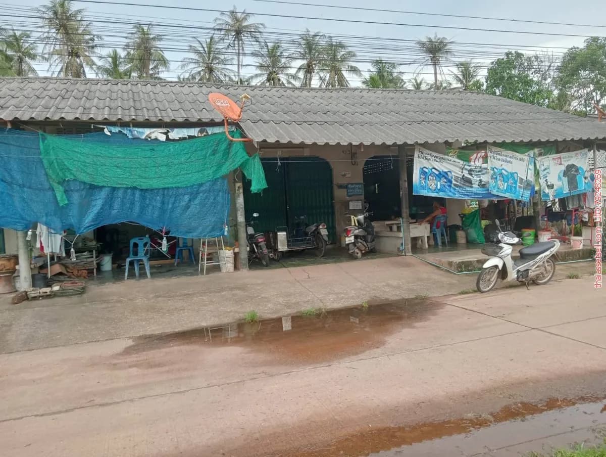 ประกาศขายด่วนห้องแถว 10 ห้อง ต.ท่ายาง อ.เมือง จ.ชุมพร ซื้อปุ๊บรับทรัพย์ทันที เมืองชุมพร ชุมพร