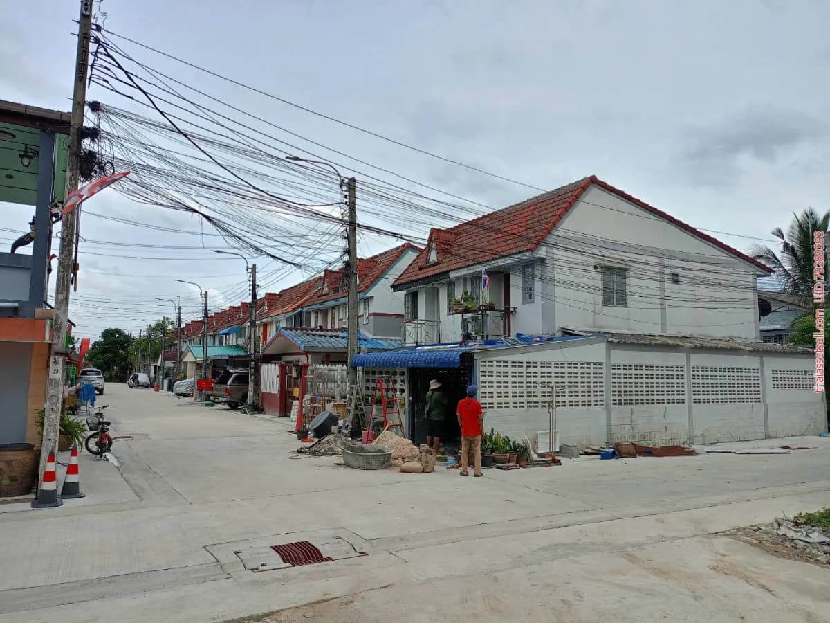 ขายทาวน์เฮ้า 2 ชั้น 2 นอน 2 น้ำ ห้องครัว ขนาด 19.5 ตรว.เดินทางสะดวก ติดถนนใหญ่ สุวินทวงศ์ ซอย 7 ถนนของ กทม.สร้างใหม่ กว้าง สะอาด บรรยากาศดี มีนบุรี กรุงเทพมหานคร - รูปภาพที่ 2