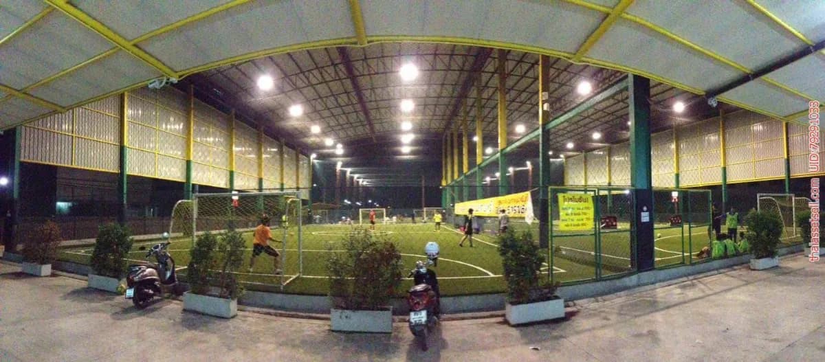 S.W. FOOTBALL CLUB สนามฟุตบอลหญ้าเทียมขนาดมาตรฐาน ค่าบริการถูกที่สุด บางบัวทอง นนทบุรี - รูปภาพที่ 4